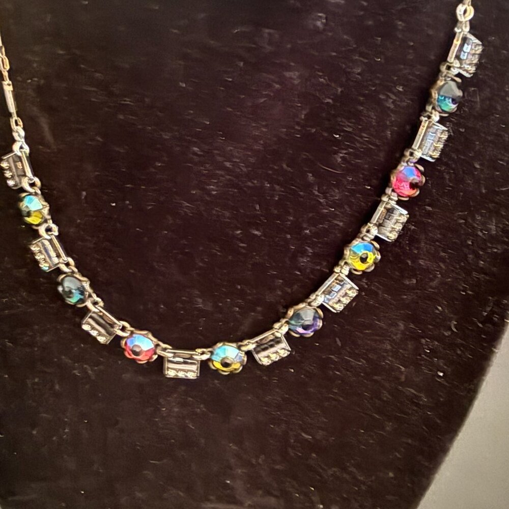 AYLA BAR Handcrafted Purple, Blue & Green Necklace And Dangle Earrings Set - Picture 2 of 3